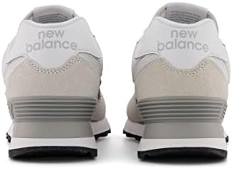 Review: We Tried the New Balance Women's 574 Core Sneaker