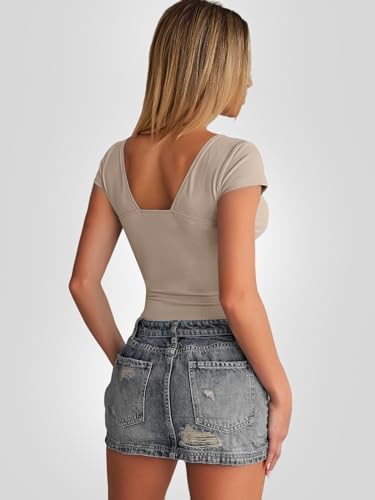 Review: Trendy Queen Women's Deep V-Neck Backless Tops - Y2K Chic Must-Have of 2024